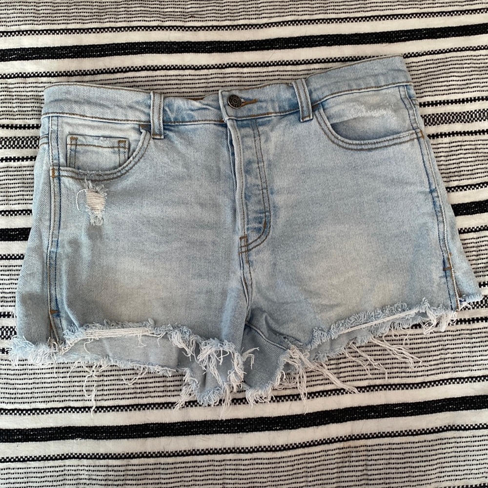 CJLA Clementine shorts, button fly